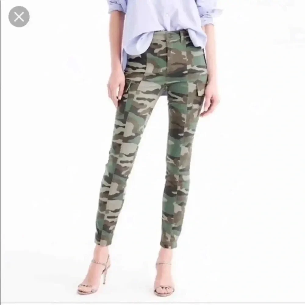 J.Crew Vintage Straight Cargo in Faded Vine Camo Stretch Pants 29 Petite